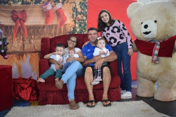 Foto - Inesquecível: chegada do Papai Noel reforça a magia do Natal em Nazaré Paulista