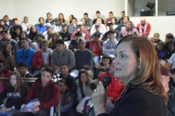 Foto - Terceira Ação Jovem reúne 250 alunos de 2º e 3º do ensino médio da rede pública de Nazaré Paulista
