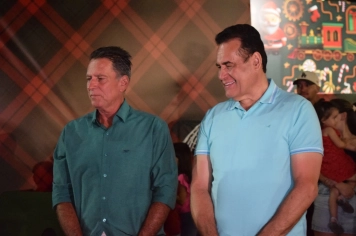 Foto - “Luzes da Esperança” transforma Nazaré Paulista e inaugura o Natal 2025 com emoção e brilho