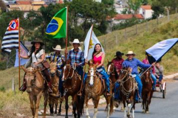 Seguindo a tradição, Nazaré Paulista realiza a 10ª Cavalhada da Independência 