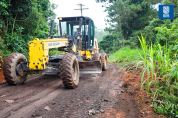 Prefeitura inicia a manutenção das estradas no bairro do Divininho em Nazaré Paulista