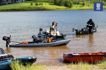 Nazaré Paulista sedia final de torneio nacional de pesca esportiva em caiaque e reforça vocação turística e esportiva