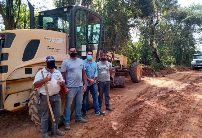 Prefeitura de Nazaré Paulista intensifica manutenção de estradas rurais