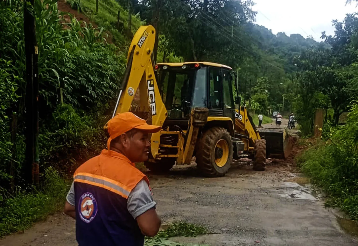 Defesa Civil atua na desobstrução de vias e atendimento a ocorrências após chuvas nos bairros de Nazaré Paulista