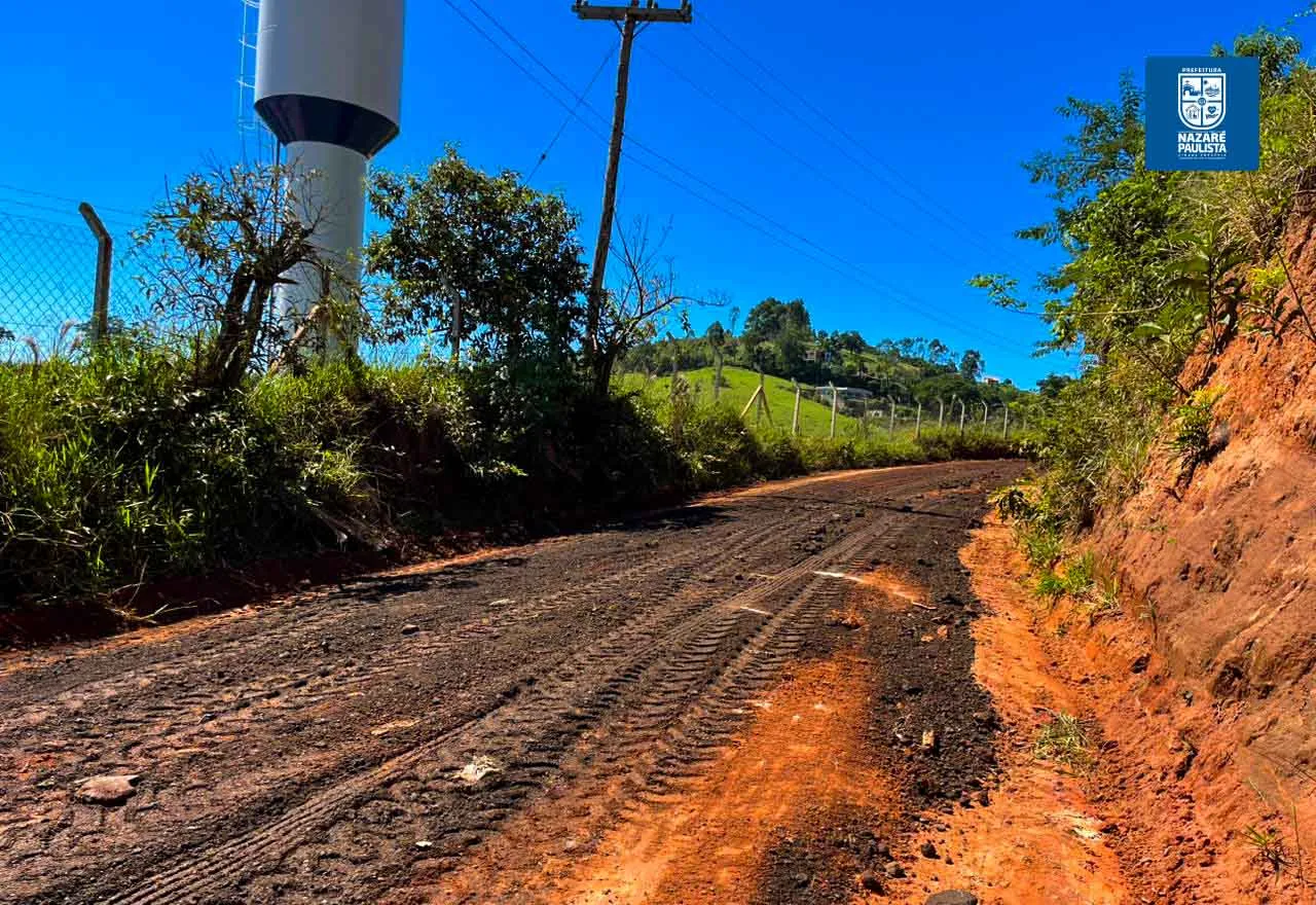 PREFEITURA REALIZA MANUTENÇÕES NA ESTRADA DO CASCALHEIRO 