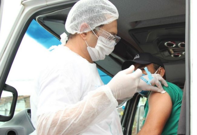 Covid-19/coronavírus: Departamento de Saúde de Nazaré Paulista realizará vacinação de caminhoneiros