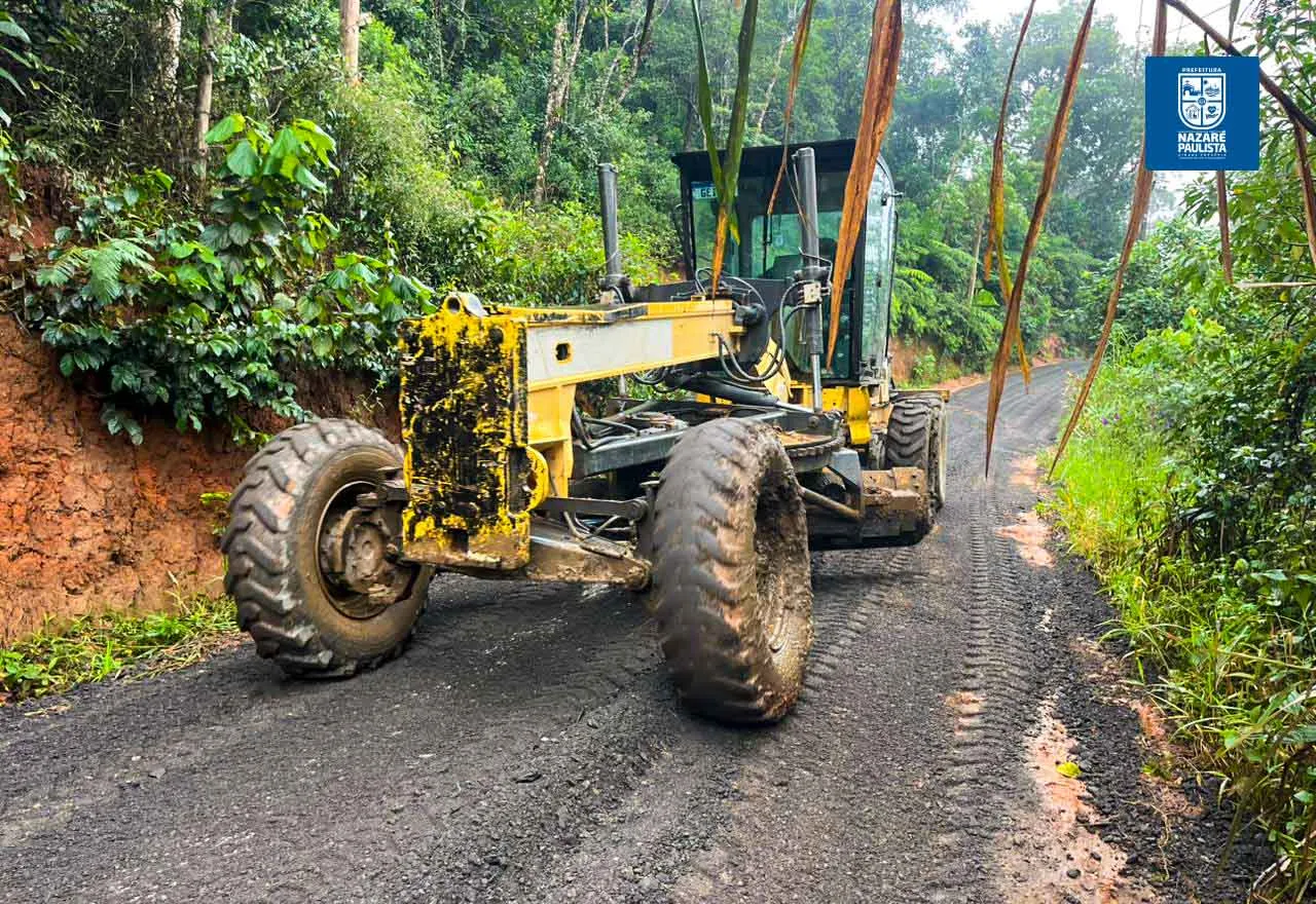 Prefeitura realiza melhorias na Estrada Municipal do Divininho