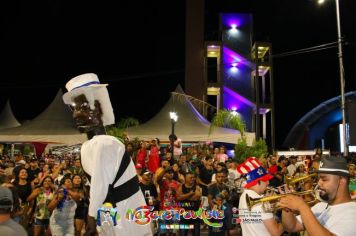 Foto - Carnaval 2024 - DESFILE DE BONECÕES