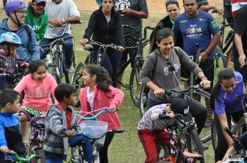 Foto - Passeio Ciclístico em homenagem ao Dia dos Pais é sucesso em Nazaré Paulista