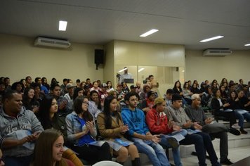 Foto - Terceira Ação Jovem reúne 250 alunos de 2º e 3º do ensino médio da rede pública de Nazaré Paulista