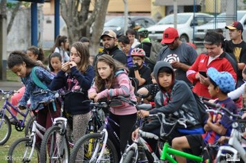 Foto - Passeio Ciclístico em homenagem ao Dia dos Pais é sucesso em Nazaré Paulista