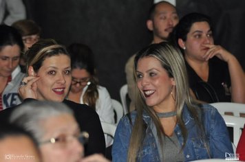 Foto - Noite de lançamento do Programa Criança Feliz em Nazaré Paulista 