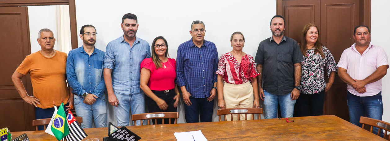 Nazaré Paulista recebe visita do Deputado Estadual Gilmaci Santos e prefeita solicita emenda R$ 200mil para a saúde e reforço na Defesa Civil